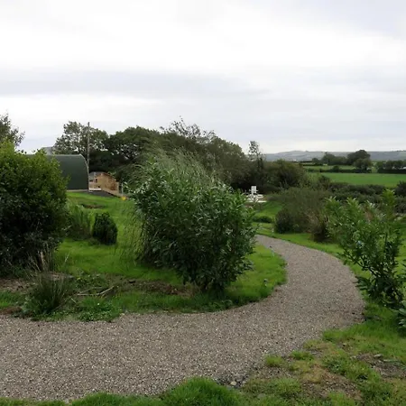 بيت للعطل Rustic Glamping For Two By The Shannon Estuary In Country Clare, Ireland