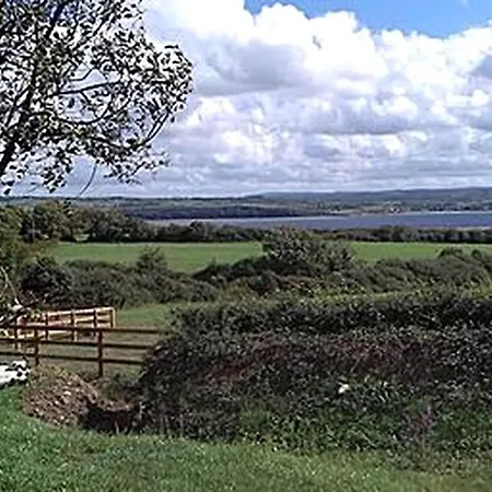 Rustic Glamping For Two By The Shannon Estuary In Country Clare, Ireland Effernan