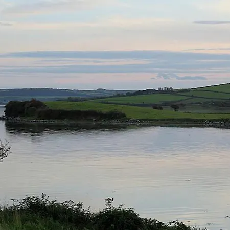 Rustic Glamping For Two By The Shannon Estuary In Country Clare, Ireland Effernan