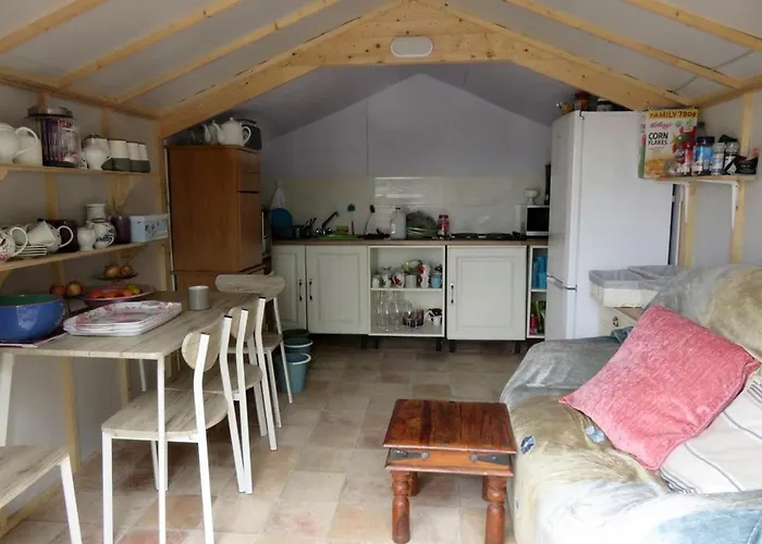 Rustic Glamping For Two By Shannon Estuary In Country Clare, Ireland 別荘
